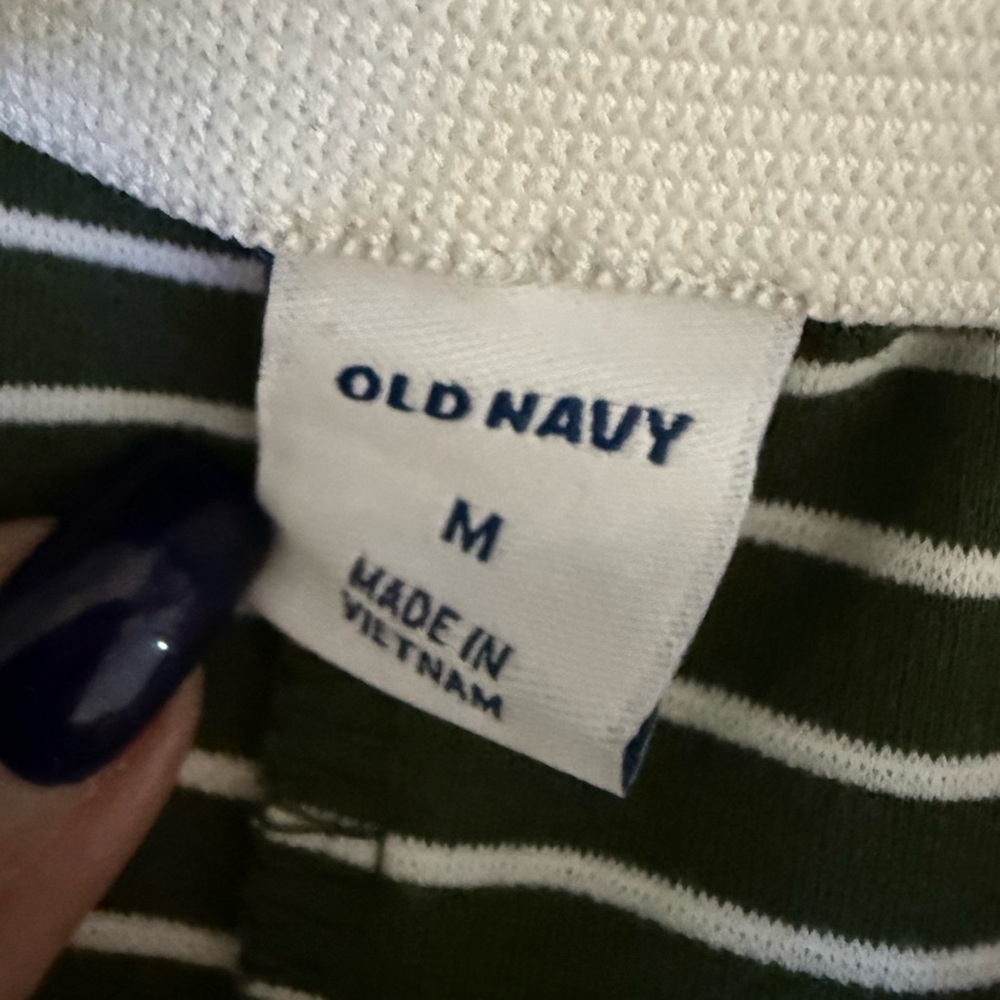 Old Navy Green and White Striped Pencil Skirt - Picture 4 of 5